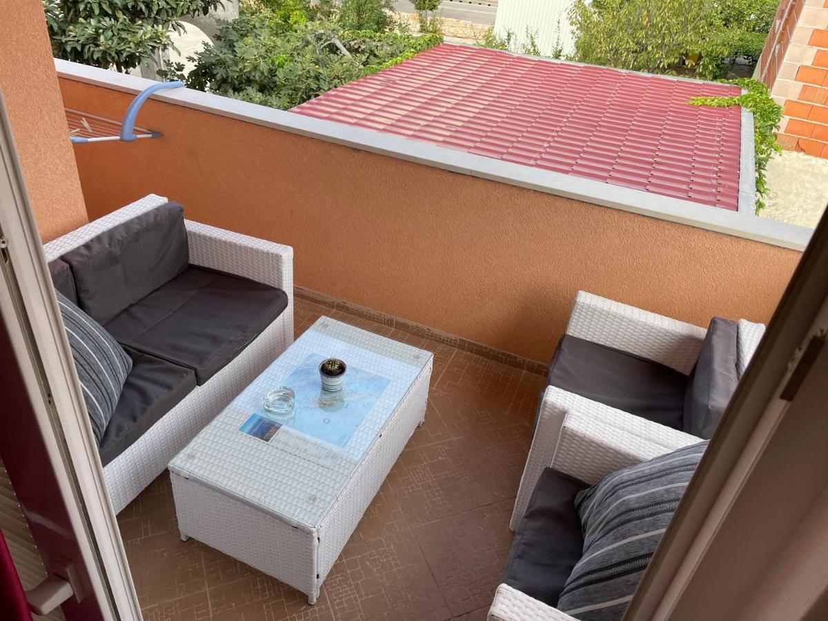 Apartments Dumina Murter Extérieur photo