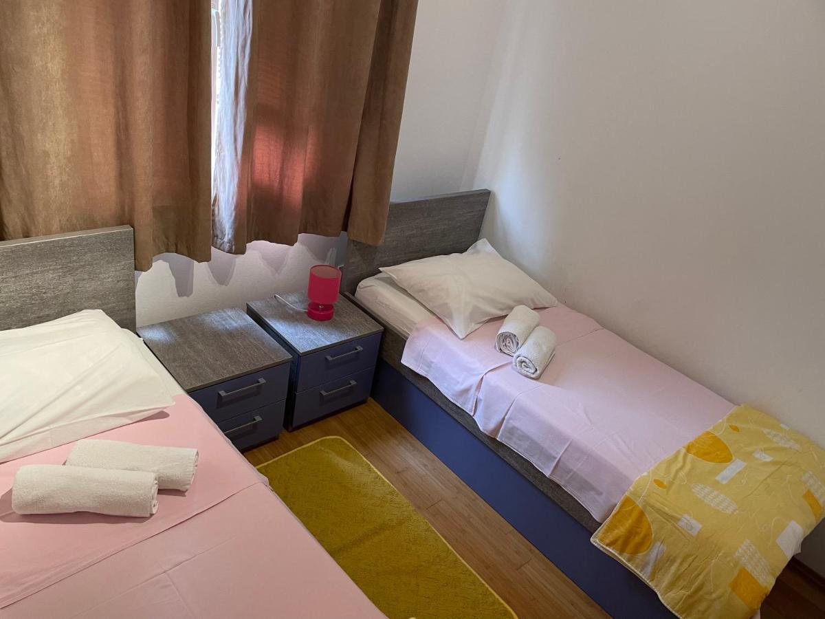 Apartments Dumina Murter Extérieur photo